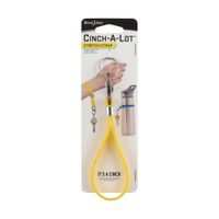 Correa elástica de silicona color amarillo, incluye mosquetón Sbiner y anillo dividido, ajustable con deslizdor de metal; 22 mm x 154 mm x 16 mm