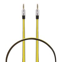 Cable plano Radioshack 3.5 mm, metálico, 1.8 m amarillo