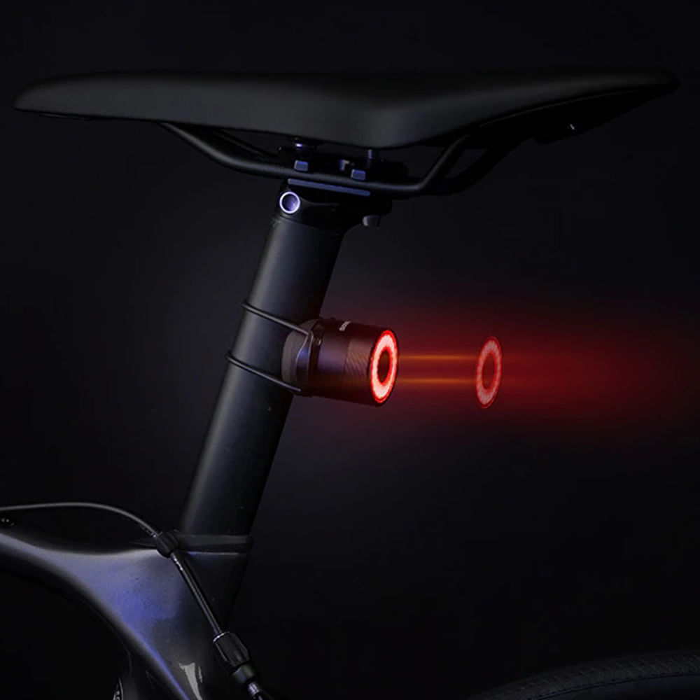 Imagen 2 del producto Luz posterior Smart Rockbros Q3 Samurai con sensor de frenado, luz roja, recargable micro USB