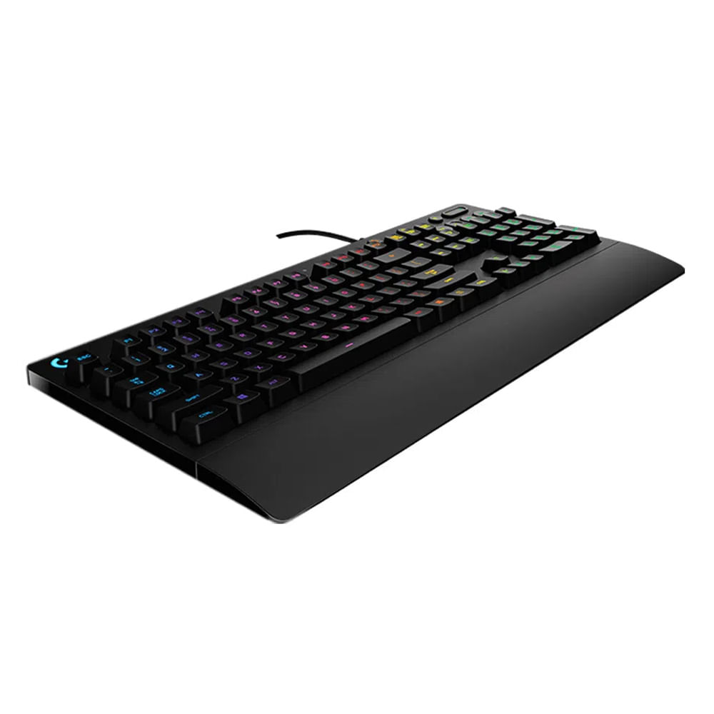 Imagen 2 del producto Teclado gamer alámbrico Logitech G G213 Prodigy, conexión USB, membrana, RGB, negro