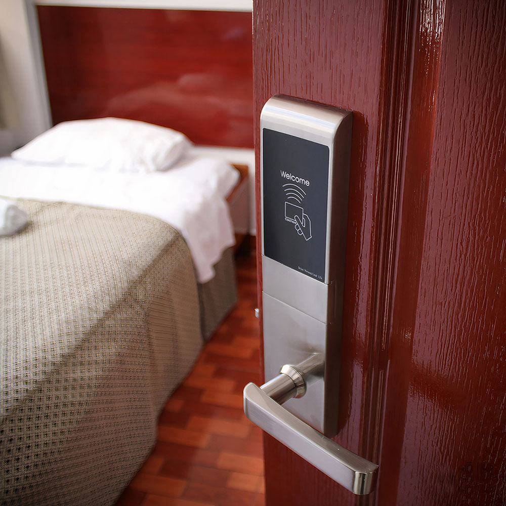 Imagen 2 del producto Cerradura electrónica Asdagi ASDLOCK apertura con tarjeta RFID, software, ideal para hoteles, plateado