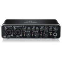 Interfaz de audio Behringer U-Phoria UMC204HD, USB, 2x4, preamplificadores MIDAS, compatible con micrófono, guitarra, bajo y teclado, negro