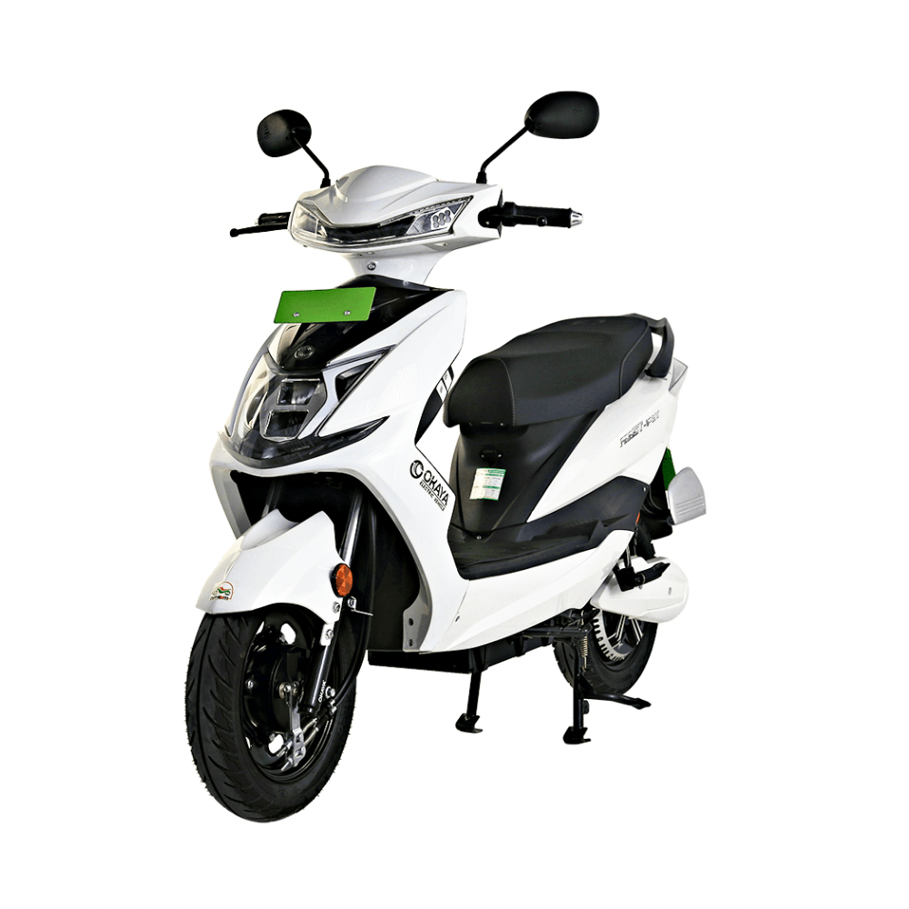 Moto eléctrica Okaya, motor 2500 W, peso máx 150 kg, batería removible LFP de 72V 30AH, carga 3-4 horas, blanco