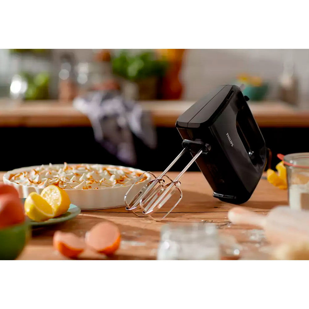 Imagen 2 del producto Batidora de mano Philips Daily Collection HR3705-10 300W, 5 velocidad + turbo, antideslizante, negro