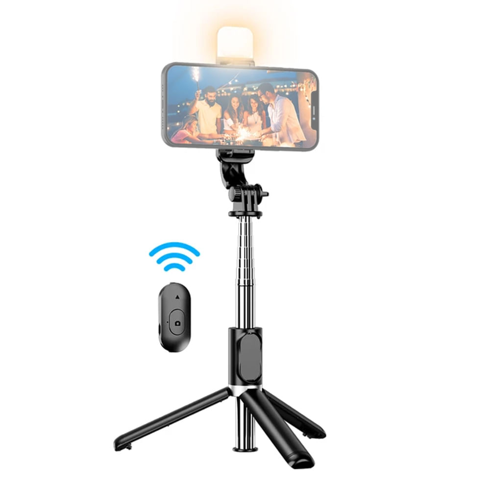 Imagen 2 del producto Selfie stick trípode con control remoto bluetooth, luz led, 1m de extensión, negro