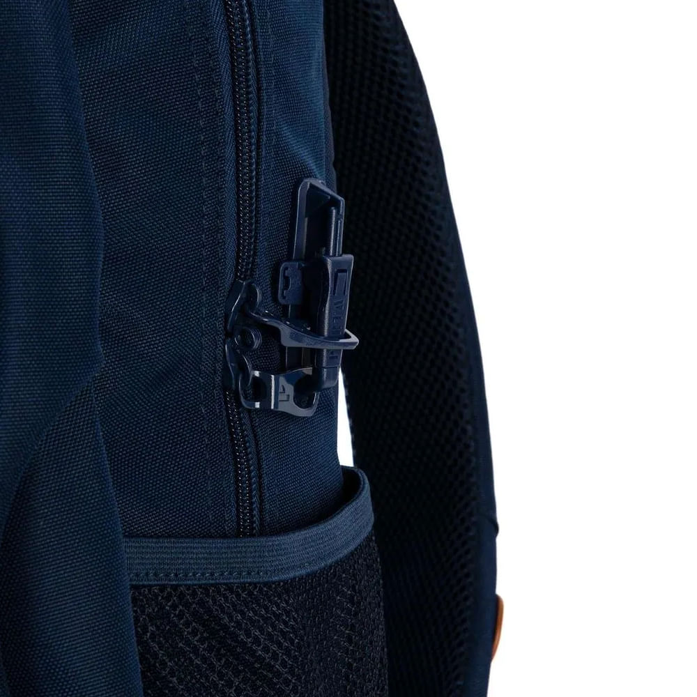 Imagen 2 del producto Mochila Porta Bohr 17"", tres bolsillos, azul