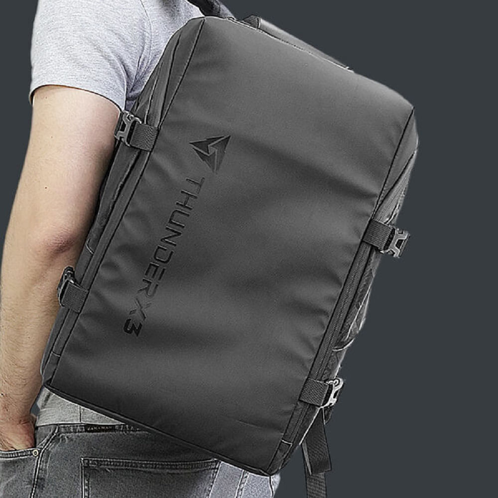 Imagen 2 del producto Mochila para laptop 15.6"" ThunderX3 B15 capacidad hasta 7kg, correas ajustables, negro