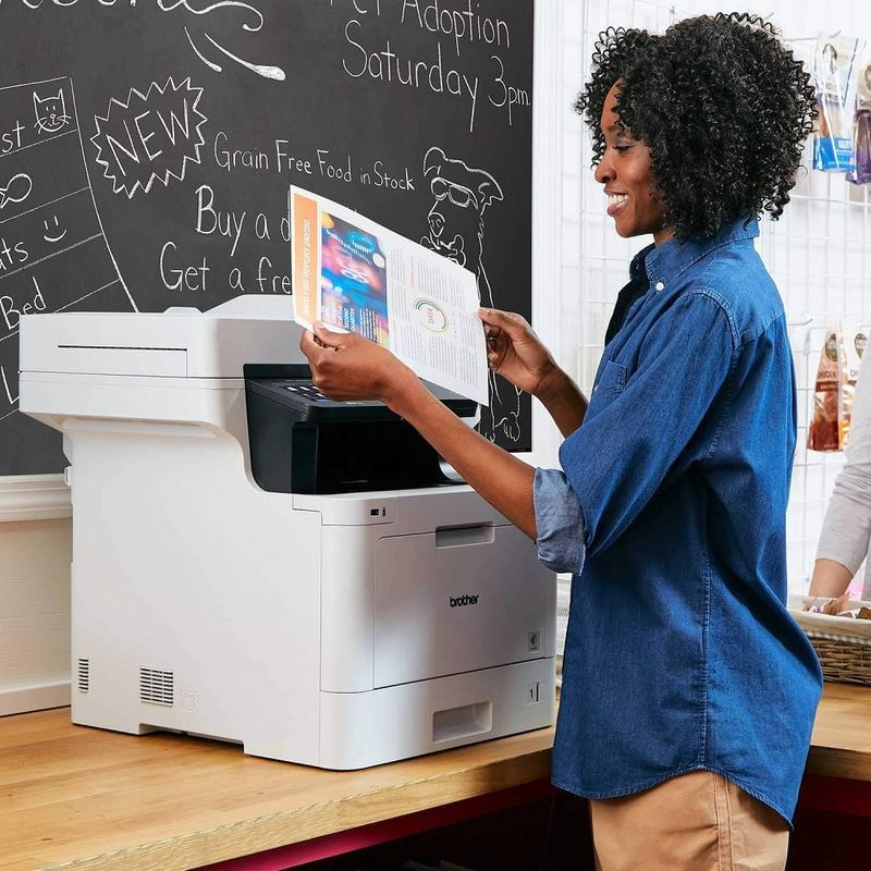 Imagen 2 del producto Impresora multifuncional láser Brother MFC-L8900CDW Wi-Fi, dúplex, Ethernet, a color, compatible con tóner