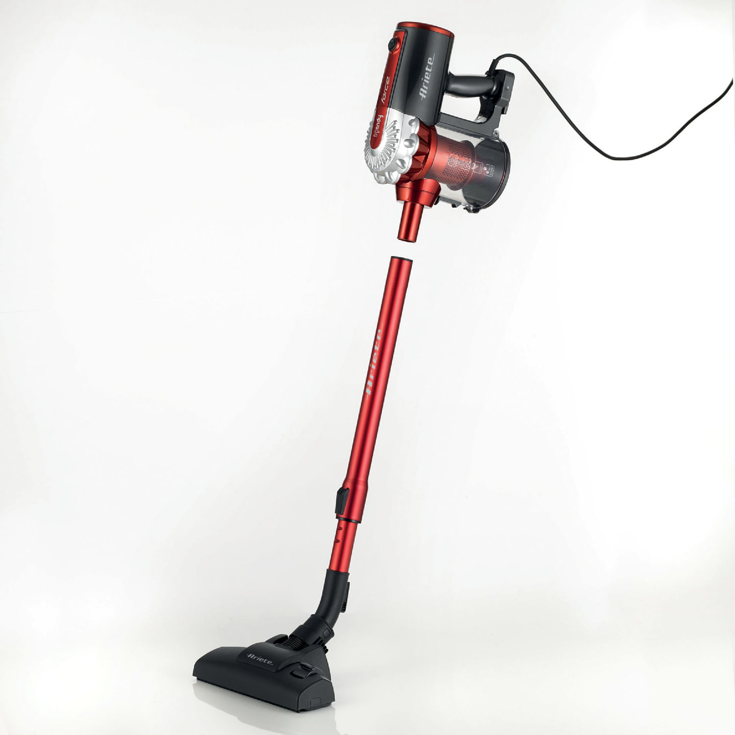 Imagen 2 del producto Aspiradora ciclónica Ariete Handy Force 2 en 1 600W, 0.5 litros, tubo telescópico, rojo