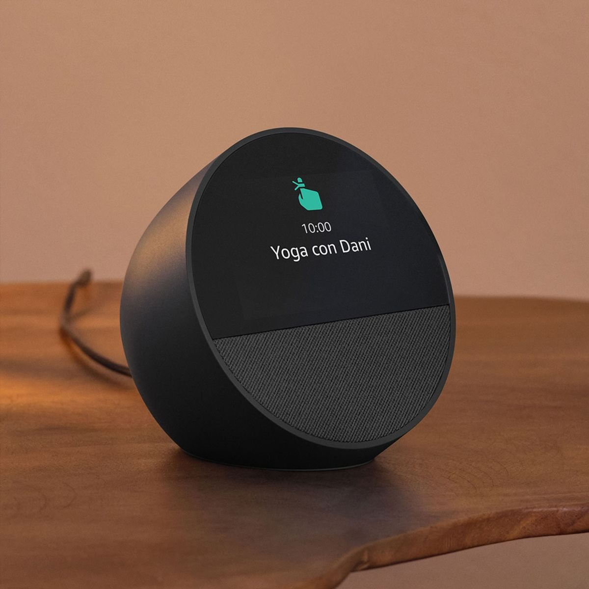 Imagen 2 del producto Altavoz inteligente Echo Spot (2024) despertador, sonido vibrante y Alexa, negro (reempacado)