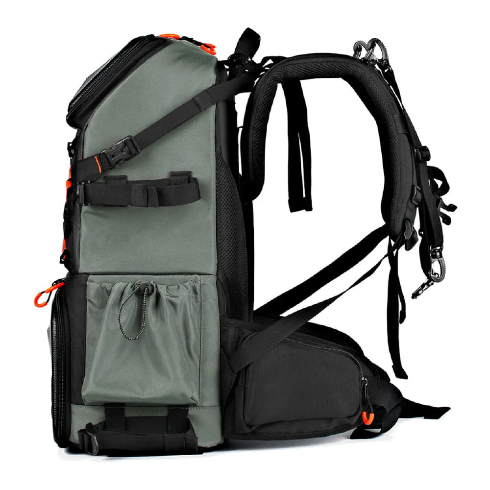 Imagen 2 del producto Mochila fotográfica K&F Concept KF13.107 impermeable, 32L, para cámaras y laptop 17"", compartimentos acolchados, negro