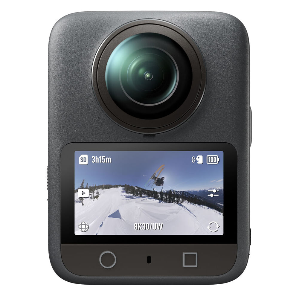 Imagen 2 del producto Cámara DJI Osmo 360 Adventure Combo, video 5.7K, estabilización FlowState, diseño compacto y resistente, accesorios incluidos para aventuras extremas