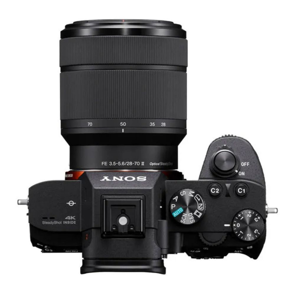 Imagen 2 del producto Cámara mirrorless Sony Alpha 7 III + Lente 28-70mm II + Deluxe