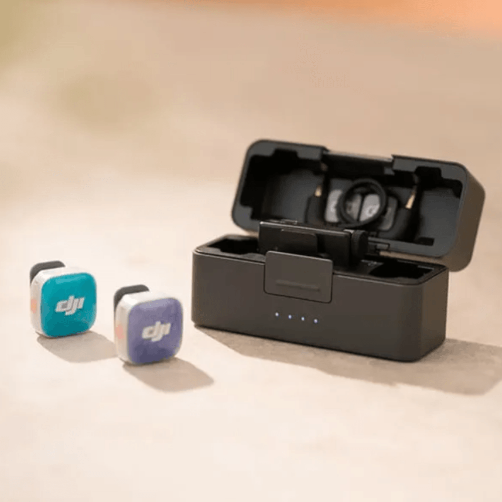 Imagen 2 del producto Micrófonos inalámbricos DJI Mic Mini 2S de solapa, 2 micrófonos, para smartphones y cámaras, gris